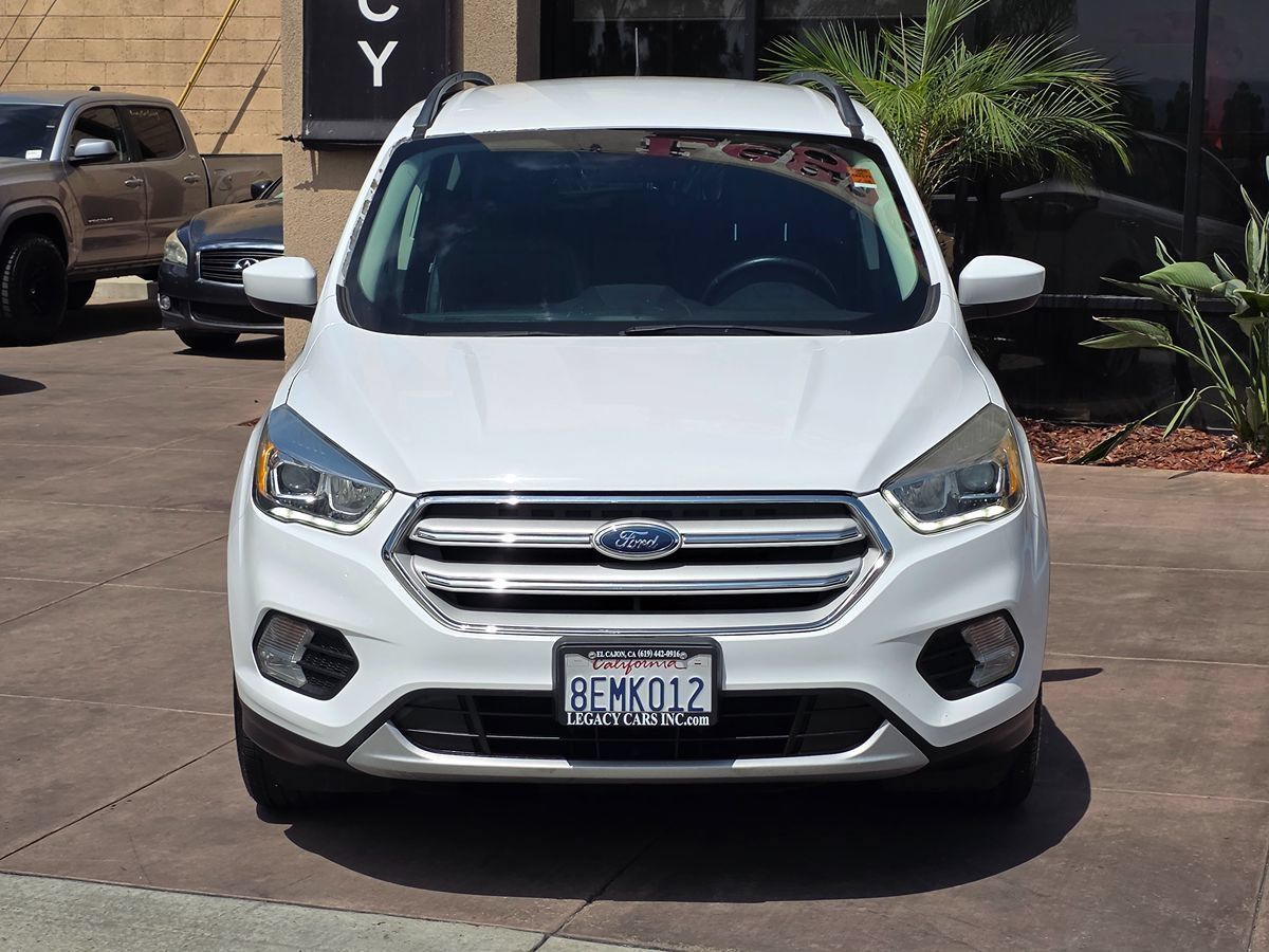 Used 2018 Ford Escape SEL FWD image 4