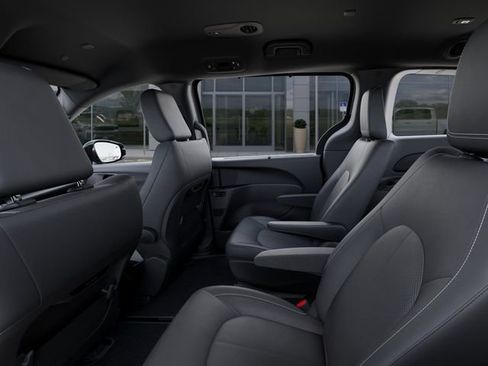 New 2026 Chrysler Voyager LX FWD image 23