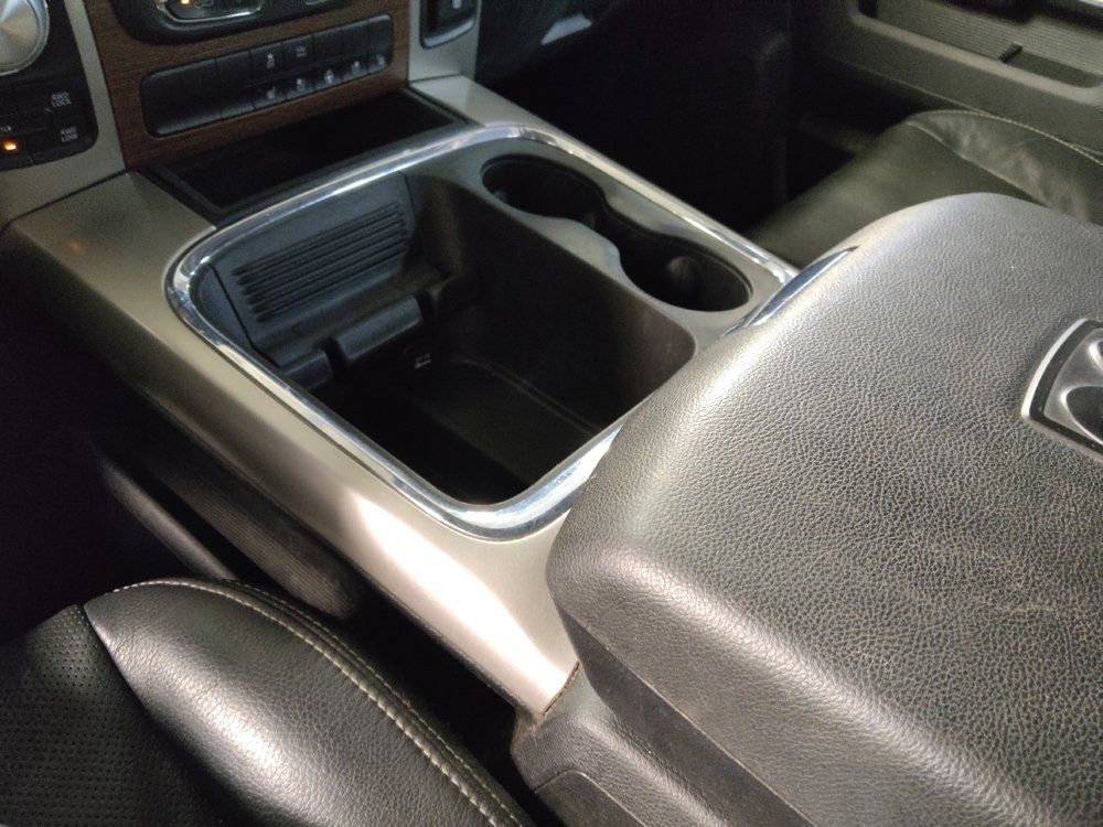Used 2018 RAM 1500 Laramie AWD/4WD image 26