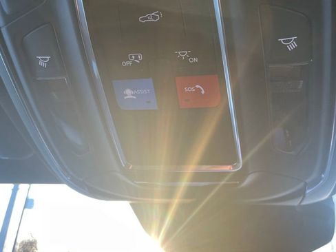 New 2026 Dodge Charger R/T Scat Pack AWD/4WD image 9