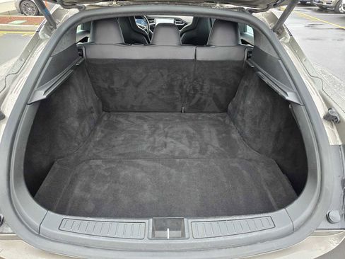 Used 2015 Tesla Model S 70D image 14