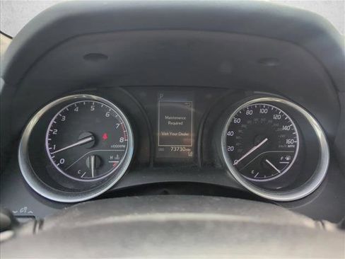 Used 2018 Toyota Camry SE image 5