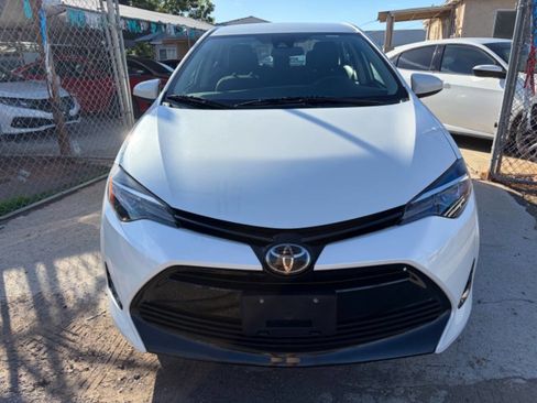 Used 2018 Toyota Corolla LE image 7