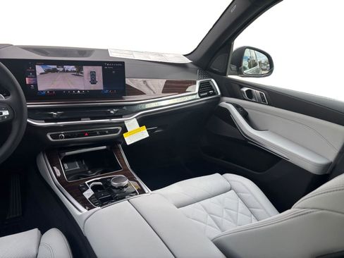 New 2026 BMW X5 xDrive40i image 25