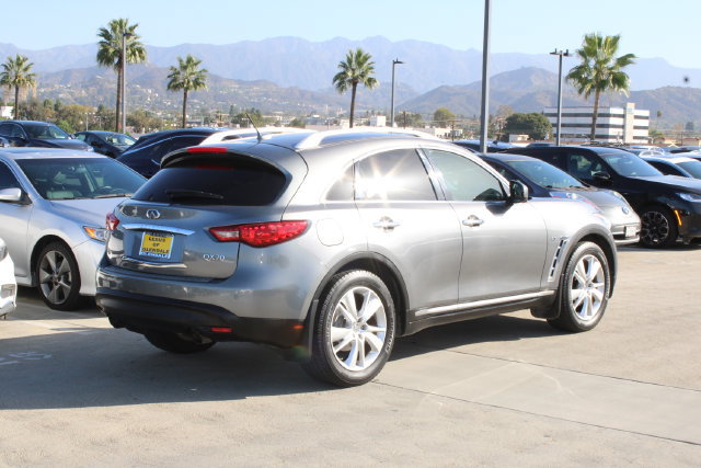 Used 2015 INFINITI QX70 2WD w/ Premium Package image 21