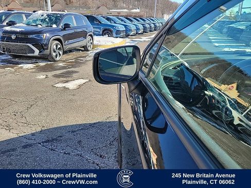 Used 2018 Subaru Crosstrek 2.0i Premium image 26