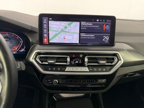 Used 2024 BMW X3 sDrive30i w/ Premium Package RWD image 18