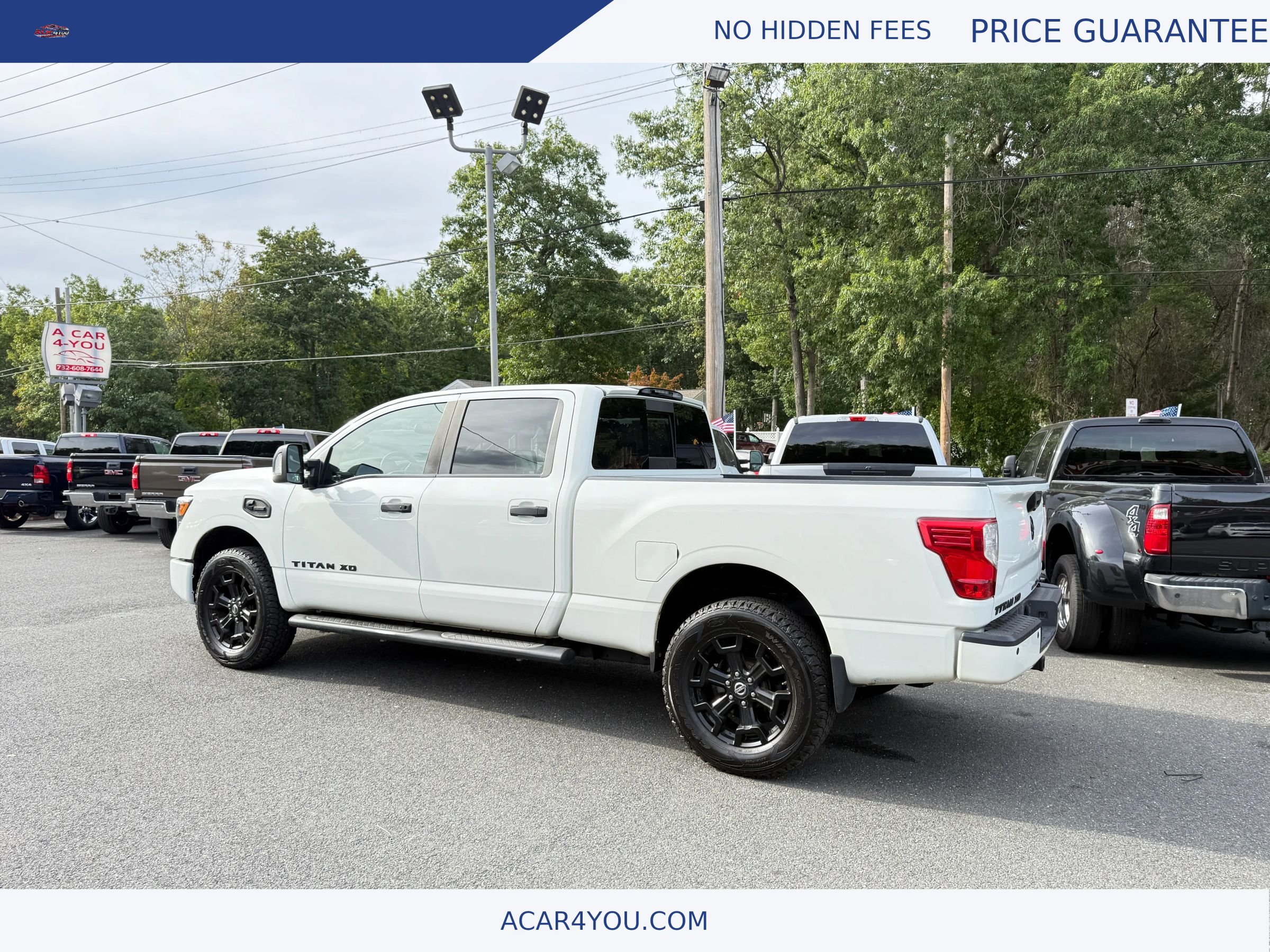 Used 2018 Nissan Titan SL w/ Midnight Edition AWD/4WD image 3