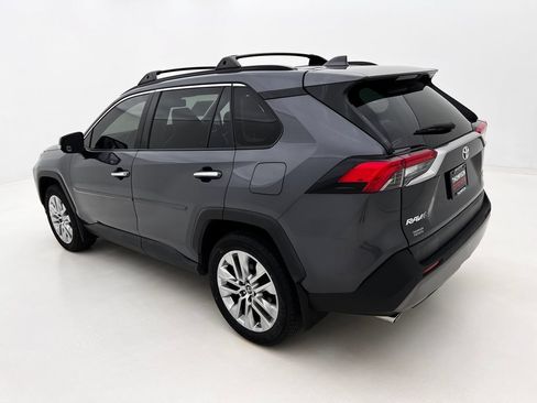 Used 2019 Toyota RAV4 Limited w/ Advanced Technology Package AWD/4WD image 9