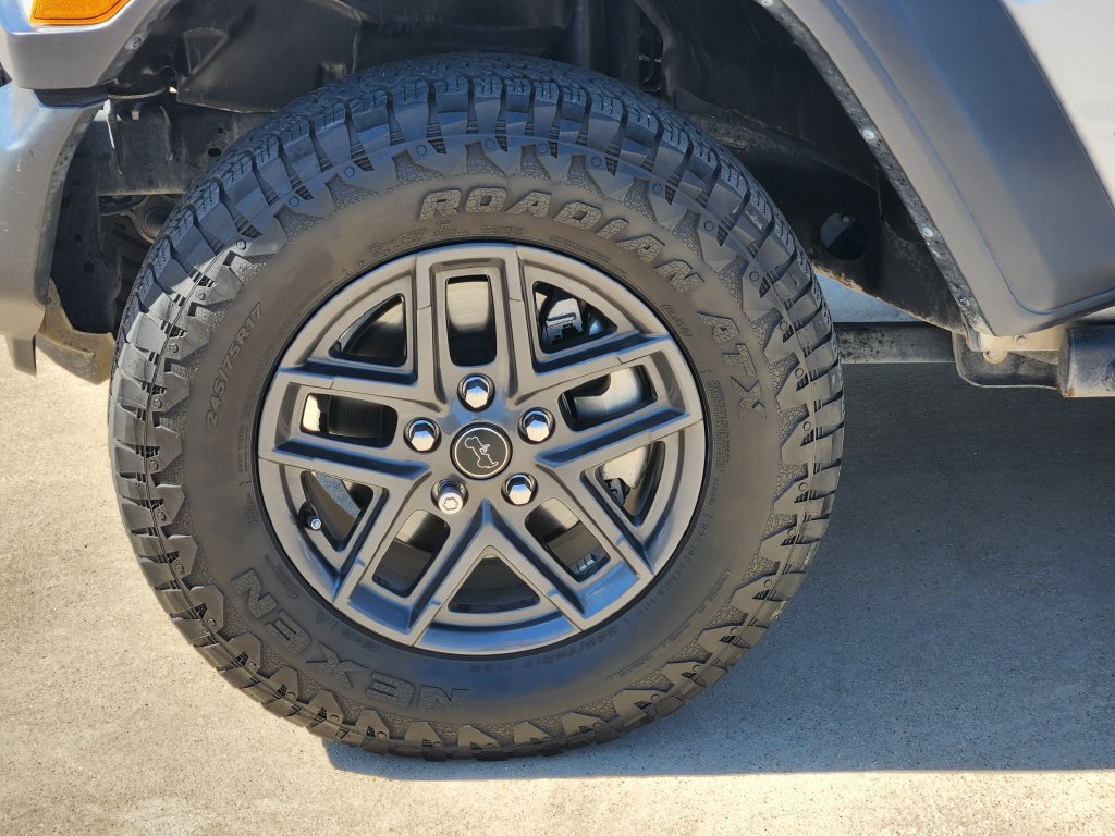 Used 2024 Jeep Wrangler Unlimited Sport AWD/4WD image 19