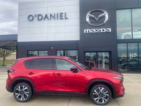 New 2026 MAZDA CX-5 Preferred AWD/4WD image 2