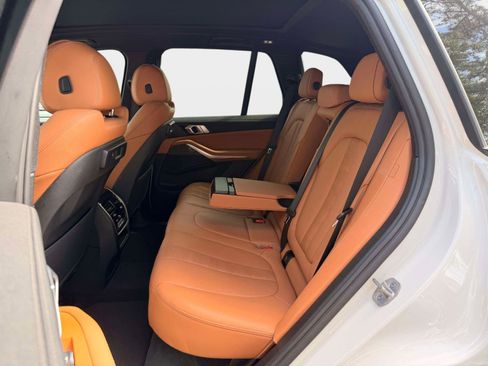 Used 2021 BMW X5 sDrive40i w/ M Sport Package image 20