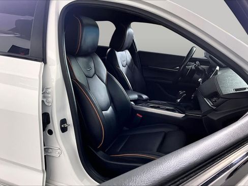 Used 2022 Cadillac CT4 Sport RWD image 9
