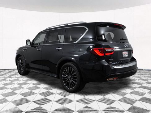 Used 2024 INFINITI QX80 Premium Select w/ Cargo Package AWD/4WD image 16