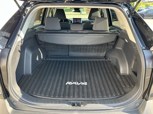 Certified 2025 Toyota RAV4 XLE AWD/4WD image 20