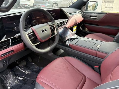 New 2026 INFINITI QX80 Autograph w/ Premium Cargo Package image 9