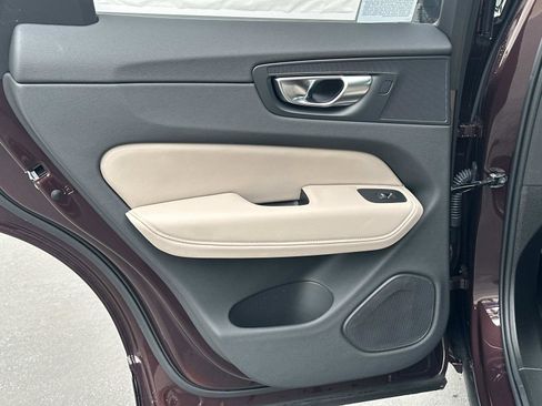 New 2026 Volvo XC60 B5 Plus w/ Climate Package PRO image 15