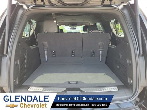 Certified 2025 Chevrolet Suburban Z71 AWD/4WD image 20