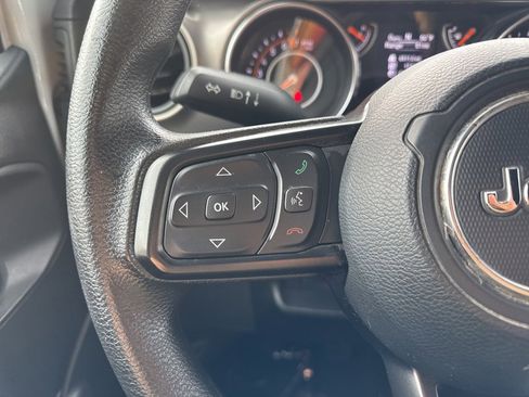 Used 2019 Jeep Wrangler Sport image 29