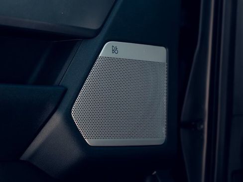 New 2026 Ford F250 Lariat w/ Black Appearance Package image 27