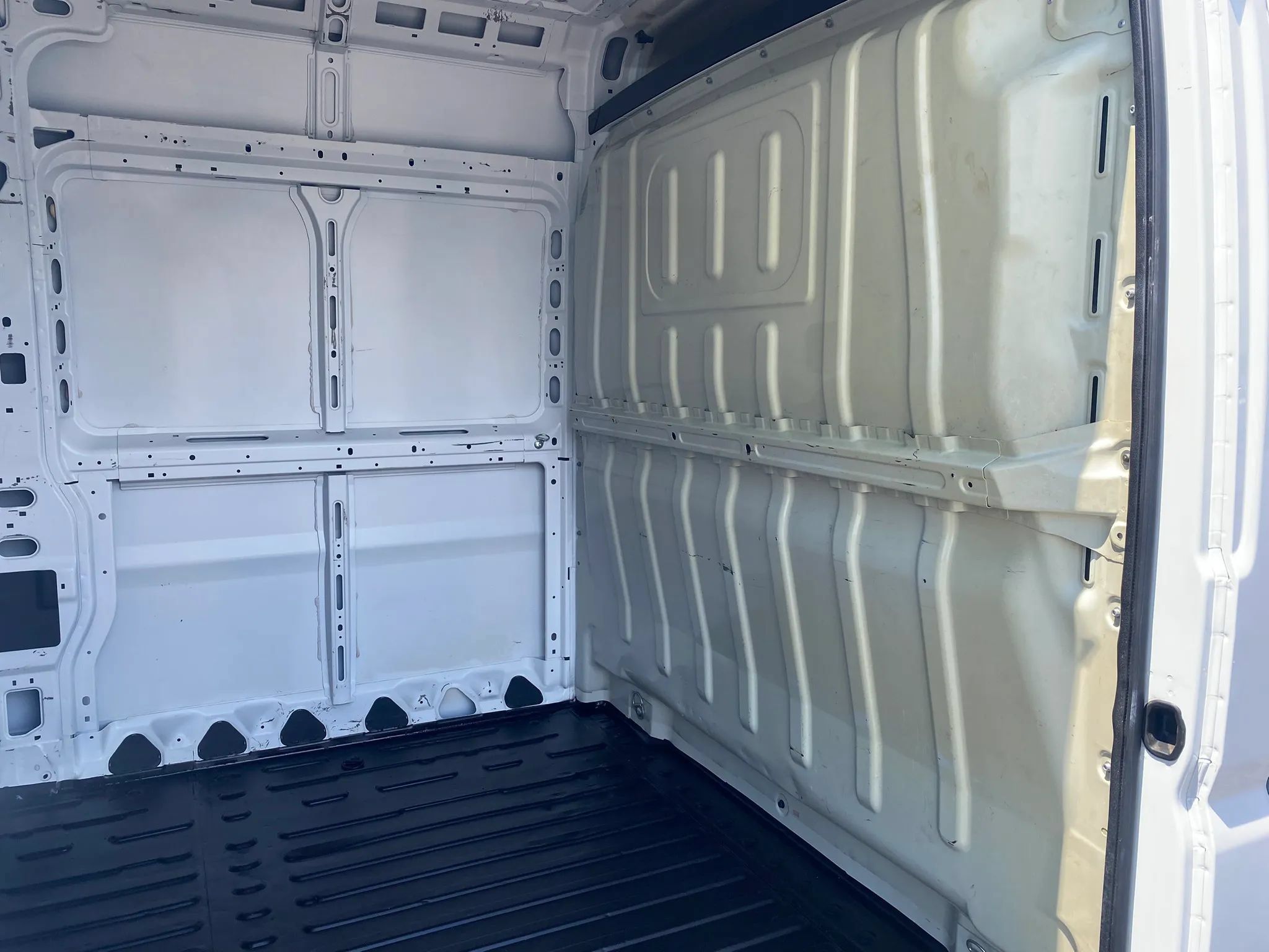 Used 2019 RAM ProMaster 2500 FWD image 21
