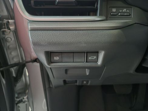 New 2026 Toyota Grand Highlander FWD image 17