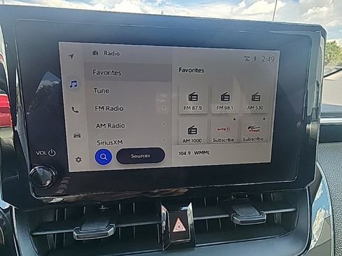 Used 2025 Toyota Corolla LE FWD image 20