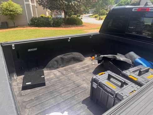 Used 2019 RAM 1500 Big Horn AWD/4WD image 18