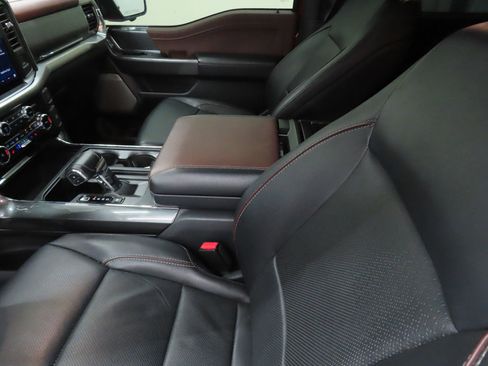Used 2022 Ford F150 Lariat AWD/4WD image 19