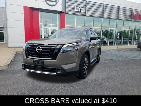 Certified 2024 Nissan Pathfinder Platinum w/ Lighting Package (N93) AWD/4WD image 8