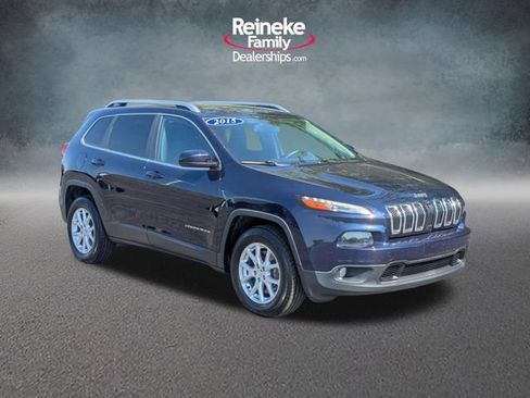 Used 2015 Jeep Cherokee Latitude AWD/4WD image 3