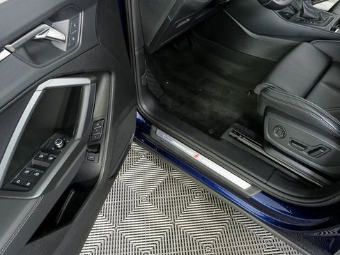 Used 2024 Audi Q3 2.0T Premium Plus image 7