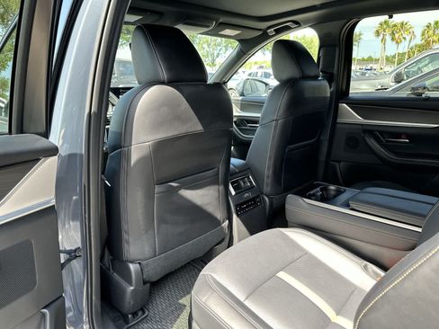 Used 2026 MAZDA CX-90 3.3 Turbo S w/ Premium Plus AWD/4WD image 13