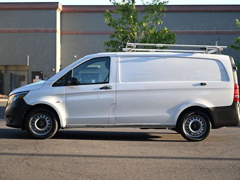 Used 2020 Mercedes-Benz Metris image 6