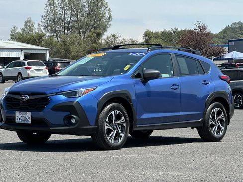 Used 2025 Subaru Crosstrek 2.5i Premium AWD/4WD image 7