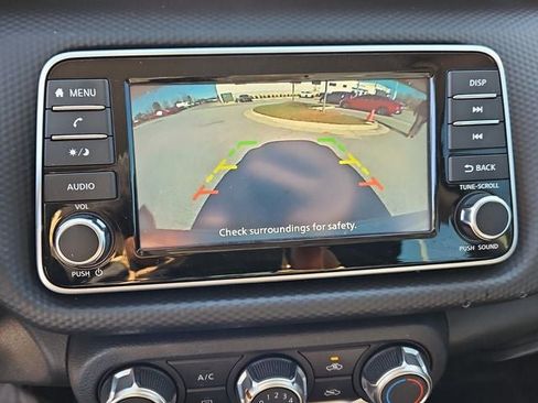 Used 2024 Nissan Kicks S image 22