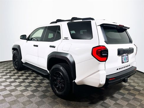 Certified 2025 Toyota 4Runner TRD Off-Road image 6