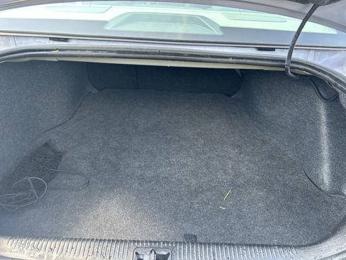 Used 2006 Buick LaCrosse CXL w/ Chrome Appearance Package image 12