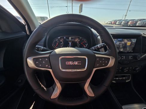 Used 2024 GMC Terrain Denali w/ Denali Premium Package image 14