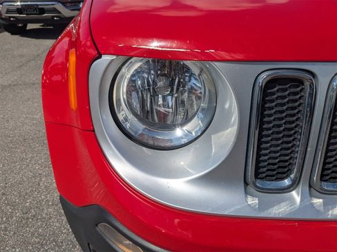 Used 2015 Jeep Renegade Limited w/ Advanced Technology Group image 10