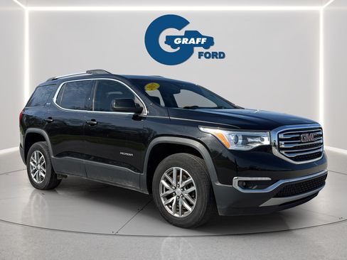 Used 2017 GMC Acadia SLE w/ Driver Alert Package I FWD image 4