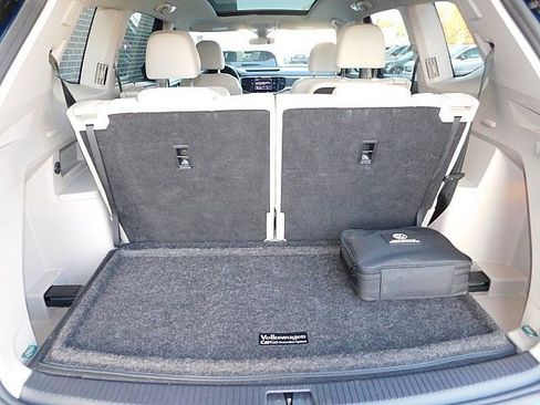 Used 2023 Volkswagen Atlas SEL Premium image 18