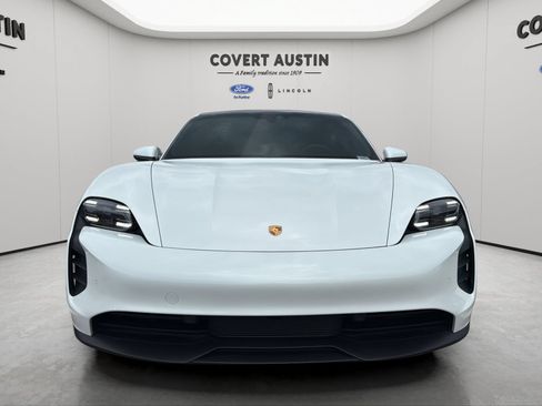 Used 2021 Porsche Taycan RWD image 8