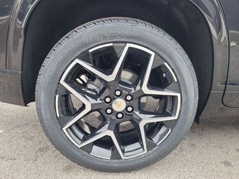 New 2026 Chevrolet Traverse High Country w/ LPO, Floor Liner Package image 32