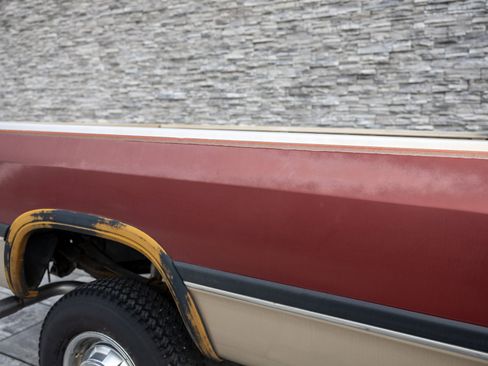 Used 1993 Dodge D/W Truck 250 image 31