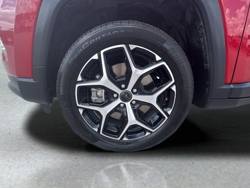 Used 2025 Jeep Compass Limited AWD/4WD image 15