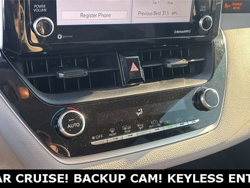 Used 2021 Toyota Corolla LE w/ Carpet Mat Package (TMS) image 15