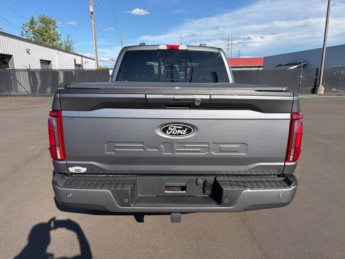 Used 2024 Ford F150 Platinum AWD/4WD image 9