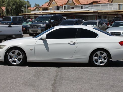 Used 2010 BMW 328i Coupe RWD image 5