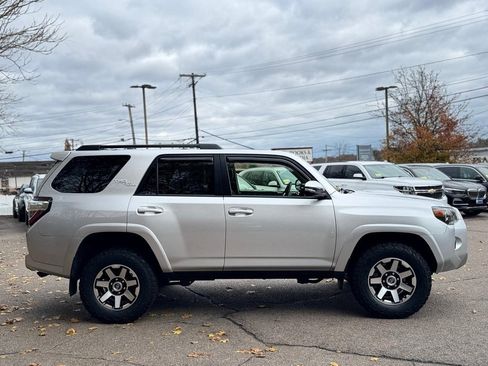 Used 2019 Toyota 4Runner TRD Off-Road Premium image 7